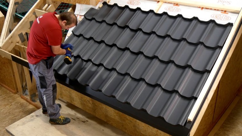 The installation metal roof panels itself is performed quickly